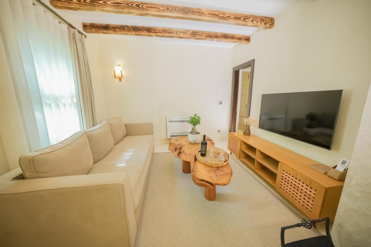 מרמריס Nuup Hotel מראה חיצוני תמונה
